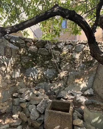 Casa Divota Au Coeur D'un Village Paisible Ferienhaus