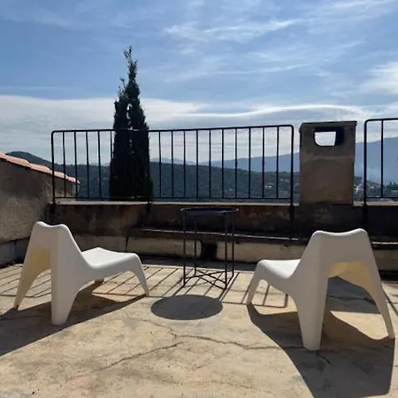 Casa Divota Au Coeur D'un Village Paisible