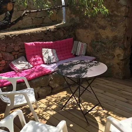 Casa Divota Au Coeur D'un Village Paisible Feriehus Santa-Reparata-di-Balagna