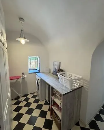 Casa Divota Au Coeur D'un Village Paisible Ferienhaus