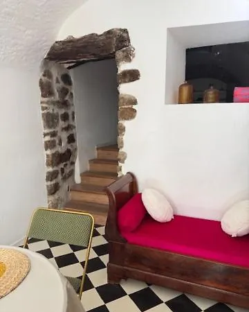 Ferienhaus Casa Divota Au Coeur D'un Village Paisible