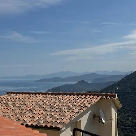 Casa Divota Au Coeur D'un Village Paisible
