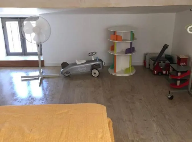 Casa Divota Au Coeur D'un Village Paisible Feriehus