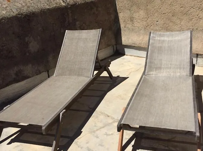 Casa Divota Au Coeur D'un Village Paisible